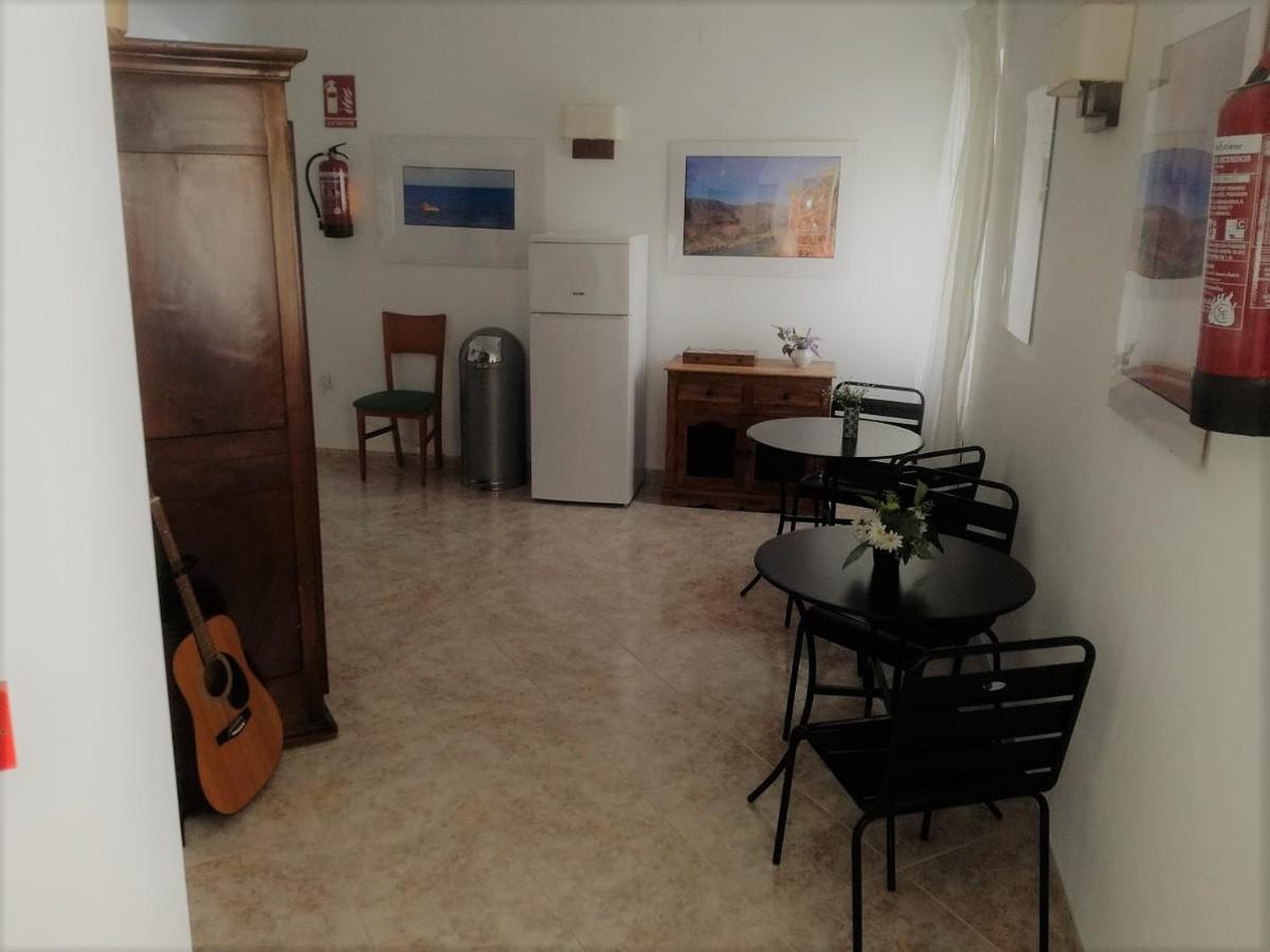 El Perelló Pension Subirats Perello المظهر الخارجي الصورة
